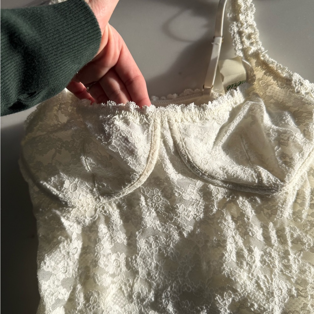 Aerie Cream Lace Crop Top - Picture 3 of 6